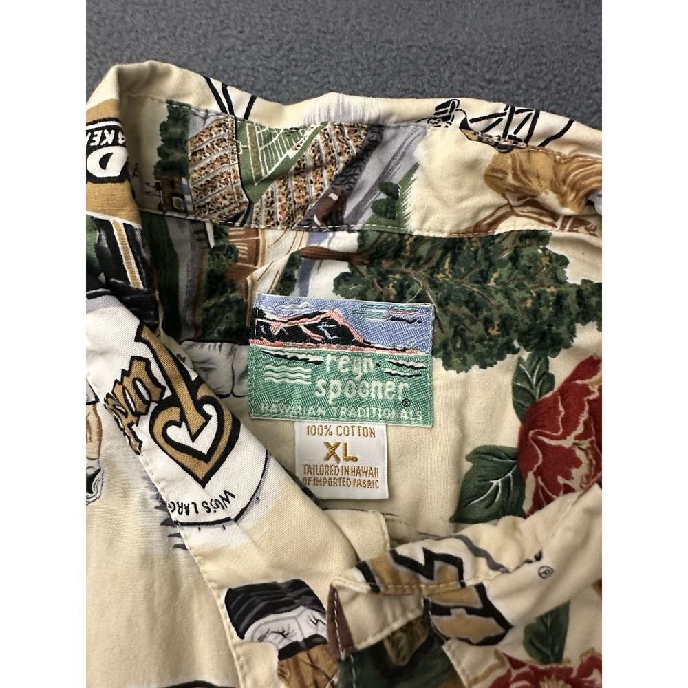 Reyn Spooner Hawaiian Shirt XL Purdue University Boilermakers College Football - Picture 2 of 7